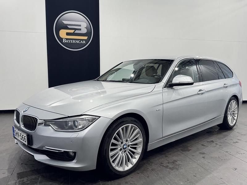 Käytetty BMW 325 Luxury Line 218 HP (160 kW) 2013 Harmaa Farmari
