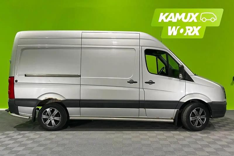 Käytetty VW Crafter 136 HP (100 kW) 2012 Hopea / harmaa Van