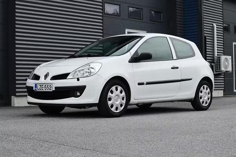 Käytetty Renault Clio II Authentique 2009