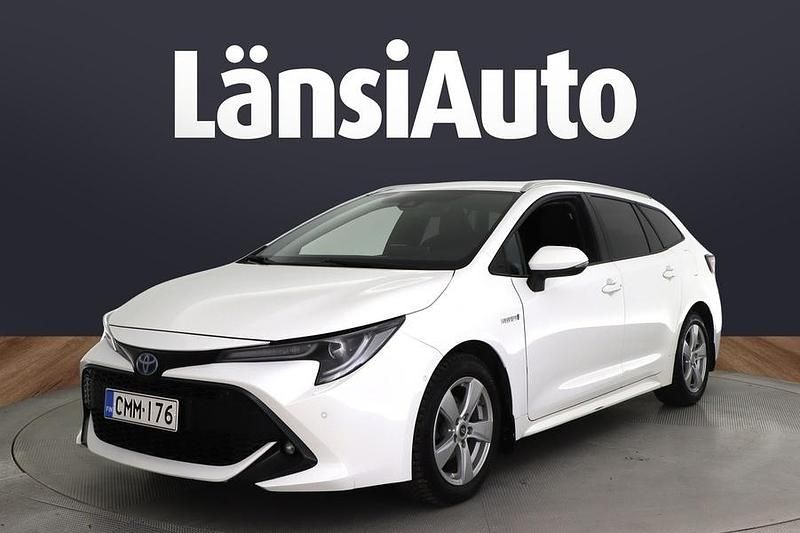 Käytetty Toyota Corolla Business Edition 122 HP (89 kW) 2019 Farmari