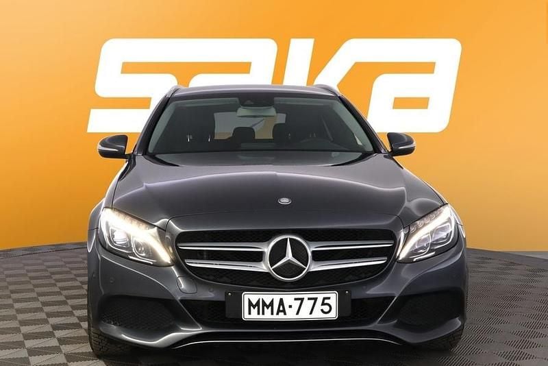 Käytetty Mercedes C200 Avantgarde 184 HP (135 kW) 2015 Farmari