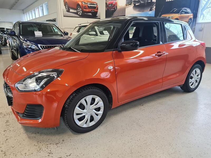 Käytetty 2022 Suzuki Swift GL Viistoperä | 17 400 € (Hieman kallis) - Kuva 1/4