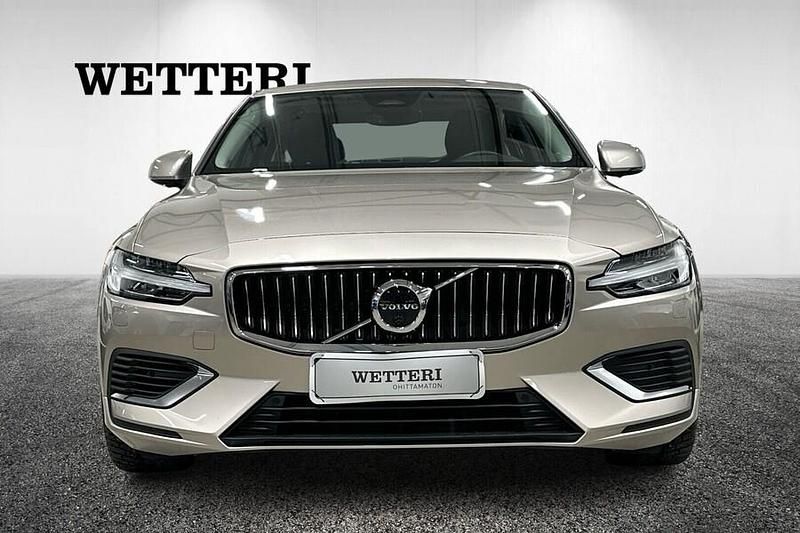 Käytetty Volvo S60 Performance 456 HP (335 kW) 2023 Sedan