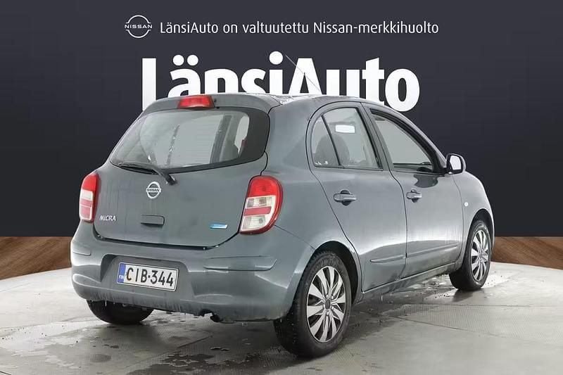 Käytetty Nissan Micra Acenta 80 HP (58 kW) 2011 Viistoperä