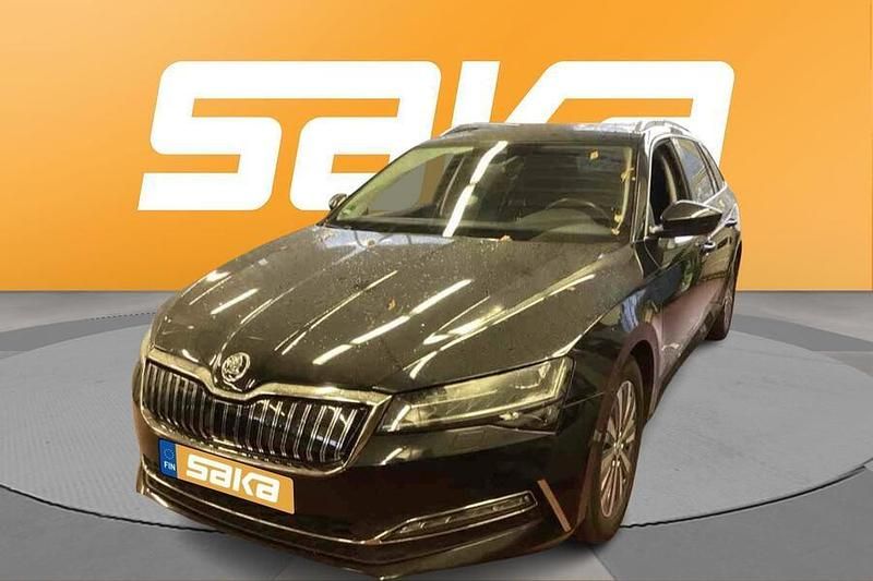 Käytetty 2023 Skoda Superb Style Farmari | 29 900 € (Perustarjous) - Kuva 1/4