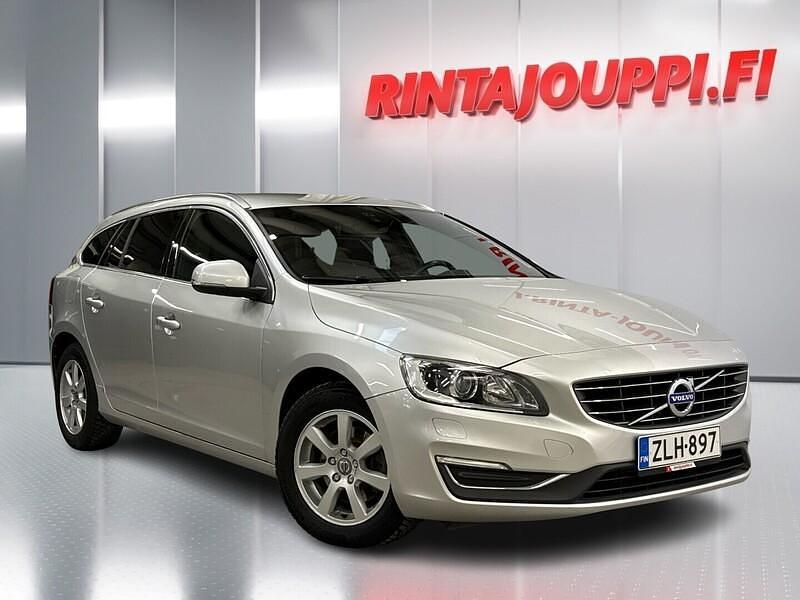 Käytetty Volvo V60 Business Edition 190 HP (139 kW) 2016 Harmaa Farmari