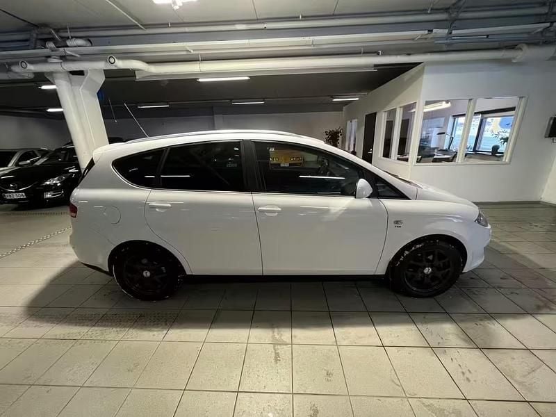 Käytetty Seat Altea XL Stylance 2008 Tila-auto