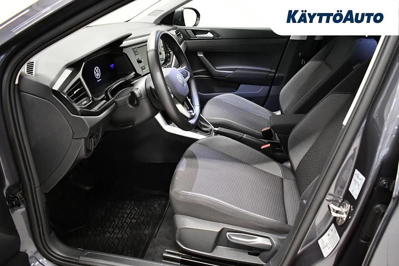 Käytetty VW Taigo Edition 110 HP (80 kW) 2024 Harmaa Katumaasturi