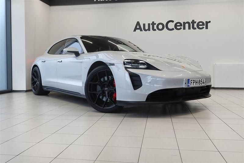 Harmaa Käytetty 2022 Porsche Taycan Sport Turismo Farmari | 82 800 € - Kuva 1/4