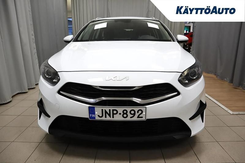 Käytetty Kia Ceed Sportswagon LX 101 HP (74 kW) 2025 Cassa white Farmari