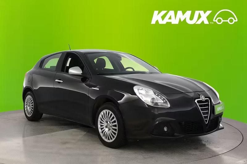 Käytetty Alfa Romeo Giulietta Edizione Speciale 2013 Viistoperä