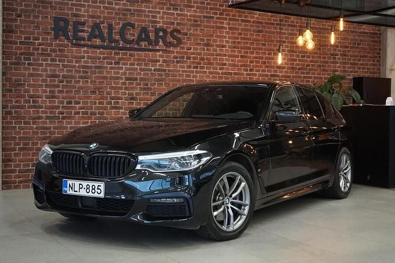 Käytetty 2019 BMW 530e M Sport Sedan | 21 800 € (Hieman kallis) - Kuva 1/4