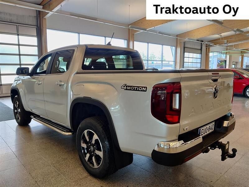 Käytetty VW Amarok Style 328 HP (241 kW) 2023 Harmaa Nouto
