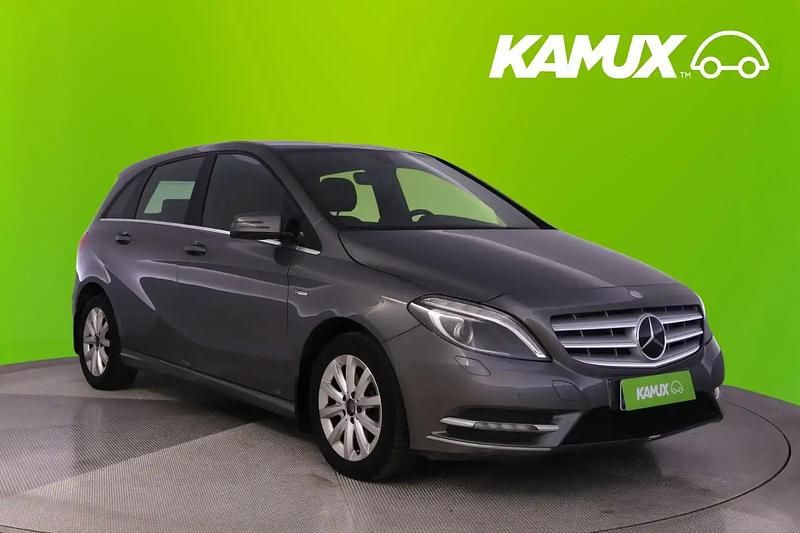 Hopea / harmaa Käytetty 2012 Mercedes B180 Business Tila-auto | 11 390 € (Perustarjous) - Kuva 1/4