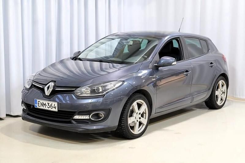 Käytetty Renault Mégane III LIMITED 116 HP (85 kW) 2015 Harmaa Viistoperä