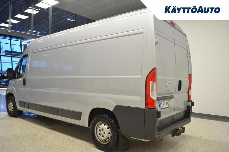 Käytetty Peugeot Boxer 131 HP (96 kW) 2018 Harmaa Van