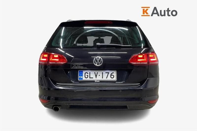Käytetty VW Golf VII Comfortline 110 HP (80 kW) 2016 Farmari