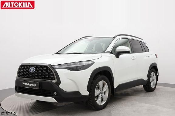 Valkoinen Käytetty 2023 Toyota Corolla Cross Edition Katumaasturi | 34 950 € (Perustarjous) - Kuva 1/3