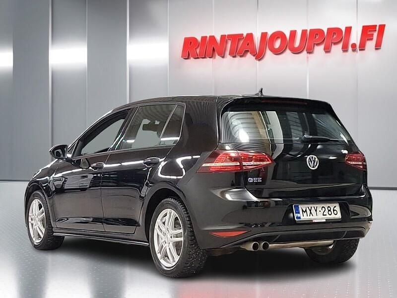 Käytetty VW Golf VII GTE 204 HP (150 kW) 2016 Musta Viistoperä