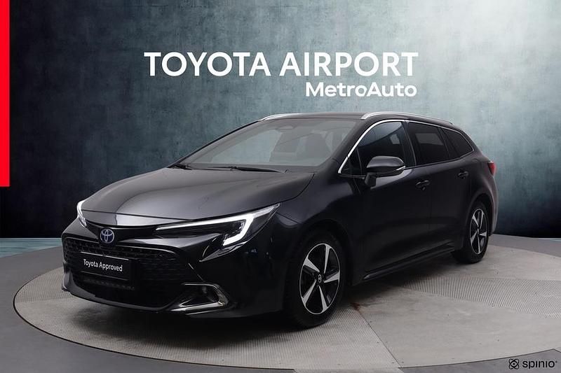 Musta Käytetty 2023 Toyota Corolla Edition Farmari | 27 490 € (Perustarjous) - Kuva 1/4