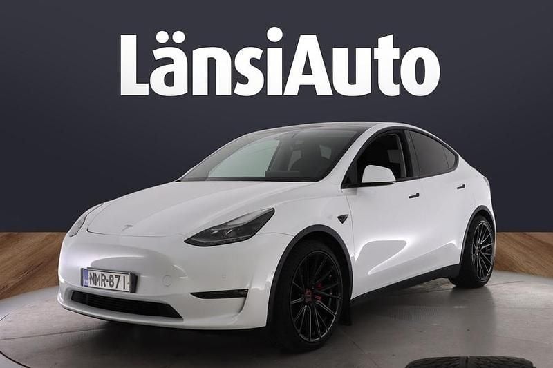 Valkoinen Käytetty 2022 Tesla Model Y Performance Katumaasturi | 36 490 € (Perustarjous) - Kuva 1/1