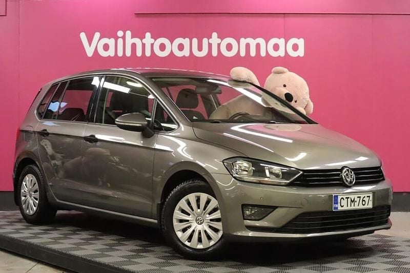 Käytetty 2015 VW Golf Trendline Katumaasturi | 7 400 € (Perustarjous) - Kuva 1/3