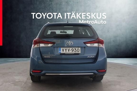 Käytetty Toyota Auris Touring Sports Active 116 HP (85 kW) 2017 Met. sininen Farmari