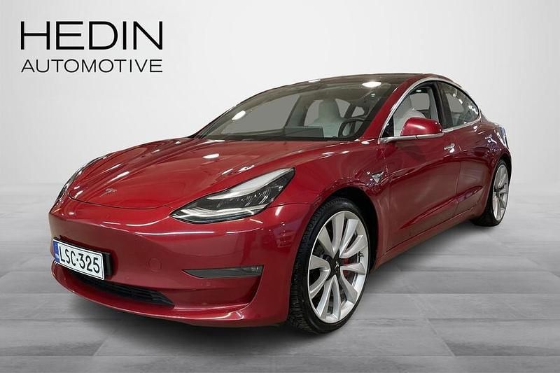 Käytetty 2019 Tesla Model 3 Performance Sedan | 22 490 € (Perustarjous) - Kuva 1/4