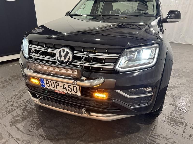 Käytetty VW Amarok Highline 224 HP (164 kW) 2017 Musta Nouto