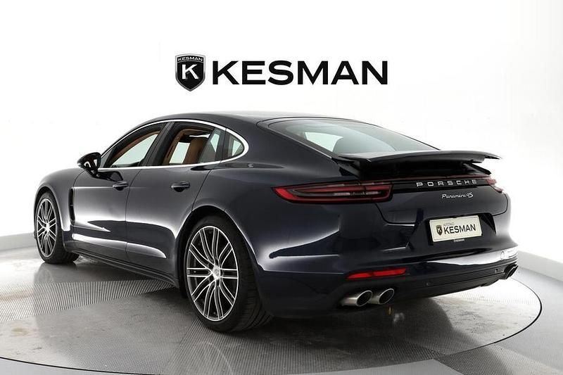 Käytetty Porsche Panamera 4S 422 HP (310 kW) 2017 Sedan