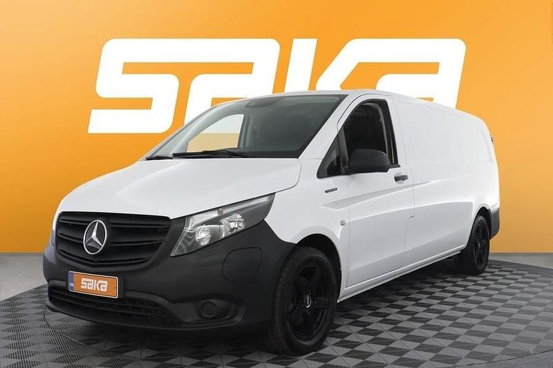 Käytetty Mercedes Vito 85 kW (116 HP) 2022 Van