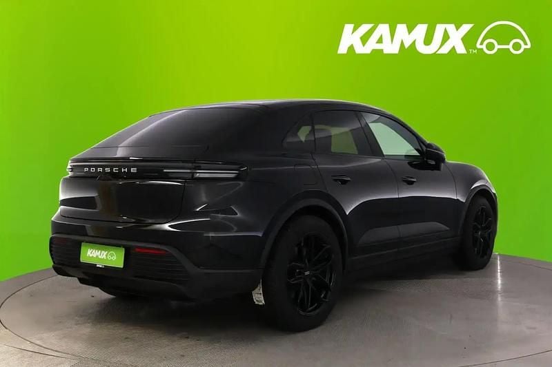 Käytetty Porsche Macan 300 kW (408 HP) 2024 Jet black metallic Katumaasturi
