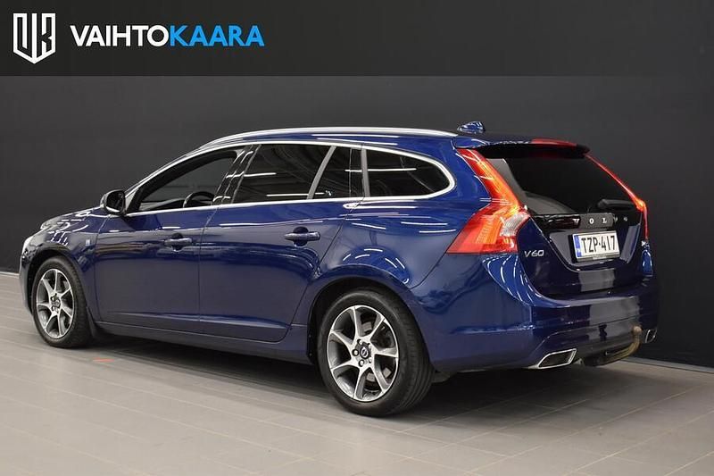 Käytetty Volvo V60 Business Edition 181 HP (133 kW) 2015 Farmari