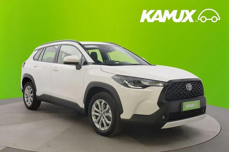 Valkoinen Käytetty 2025 Toyota Corolla Cross Katumaasturi | 35 900 € (Hyvä tarjous) - Kuva 1/4