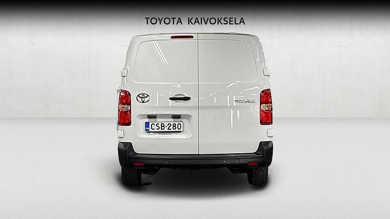 Käytetty Toyota Proace 144 HP (105 kW) 2024 Valkoinen Tila-auto