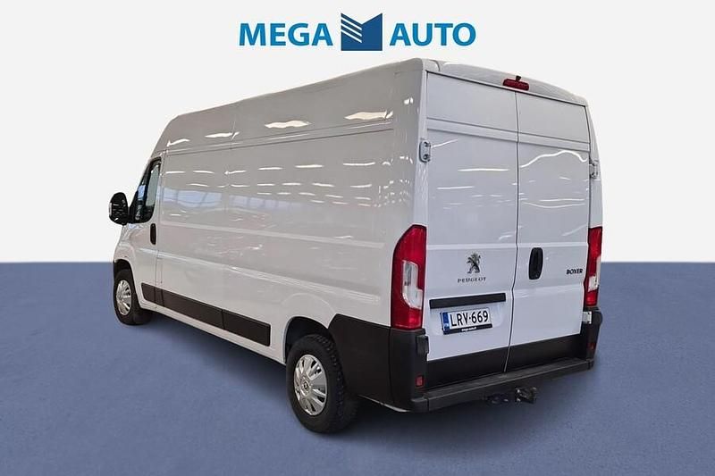 Käytetty Peugeot Boxer S 140 HP (102 kW) 2022 Valkoinen Van