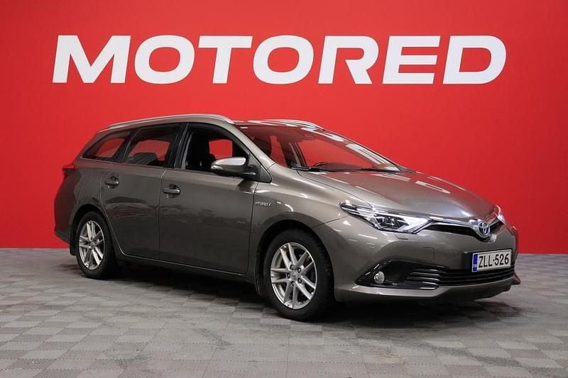 Käytetty 2017 Toyota Auris Touring Sports Active Farmari | 13 290 € (Perustarjous) - Kuva 1/3