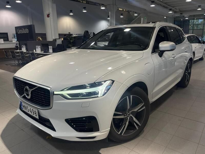 Käytetty 2018 Volvo XC60 R-Design Katumaasturi | 27 490 € (Hyvä tarjous) - Kuva 1/2
