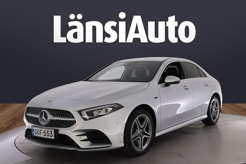 Harmaa Käytetty 2020 Mercedes A250 Business Sedan | 25 770 € (Perustarjous) - Kuva 1/1