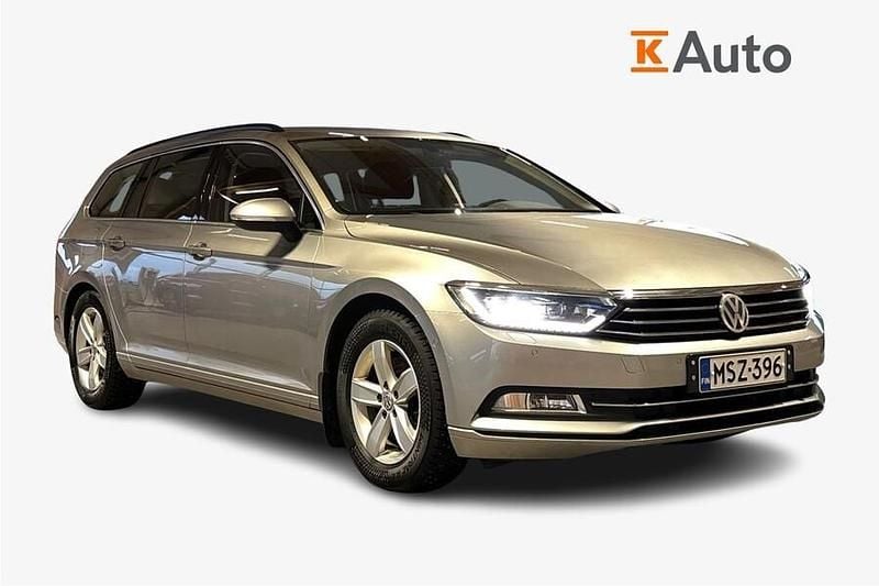 Käytetty VW Passat Comfortline 120 HP (88 kW) 2016 Farmari