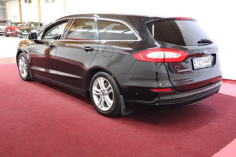 Käytetty Ford Mondeo Business Edition 150 HP (110 kW) 2015 Farmari