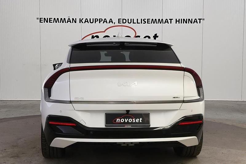 Käytetty Kia EV6 GT-Line 239 kW (325 HP) 2022 Valkoinen Katumaasturi