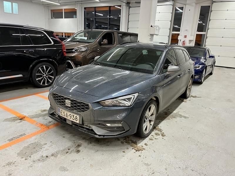 Käytetty Seat Leon FR 204 HP (150 kW) 2022 Farmari