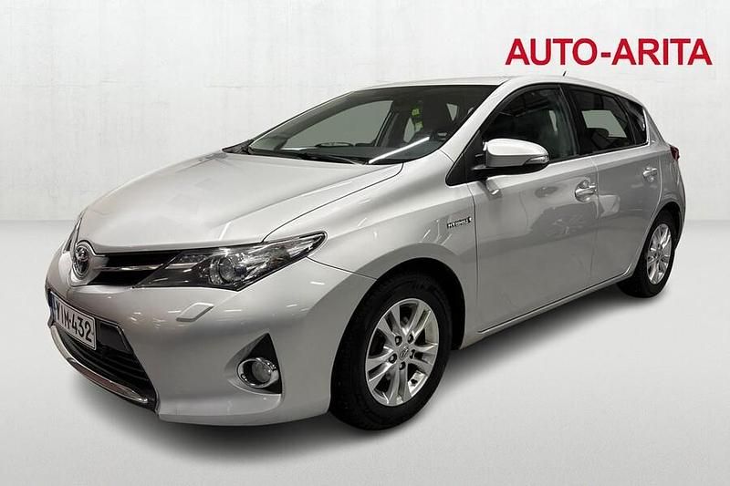 Hopea Käytetty 2013 Toyota Auris Hybrid Active Viistoperä | 10 950 € (Perustarjous) - Kuva 1/4
