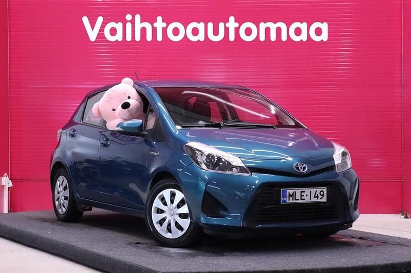 Käytetty 2013 Toyota Yaris Hybrid Sol Viistoperä | 11 450 € (Hyvä tarjous) - Kuva 1/3