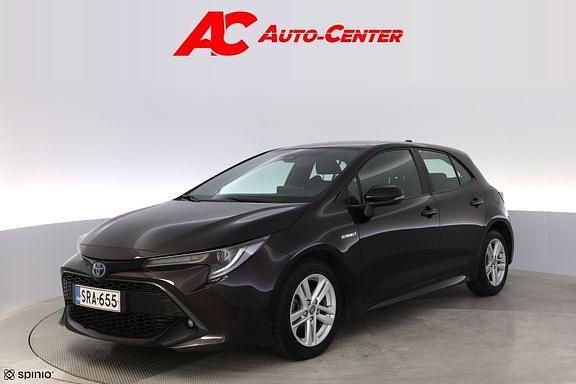 Ruskea (beige) Käytetty 2020 Toyota Corolla Active Viistoperä | 19 980 € (Hyvä tarjous) - Kuva 1/4