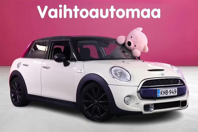 Käytetty 2014 Mini Cooper SD Viistoperä | 9 790 € - Kuva 1/3