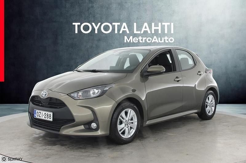 Käytetty 2022 Toyota Yaris Hybrid Active Viistoperä | 18 690 € (Hyvä tarjous) - Kuva 1/4