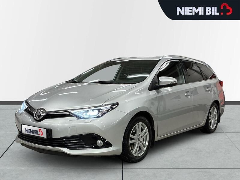 Käytetty 2016 Toyota Auris Touring Sports Multidrive S Farmari | 13 490 € (Perustarjous) - Kuva 1/3