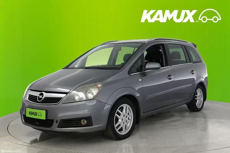 Käytetty Opel Zafira 150 HP (110 kW) 2005 Hopea / harmaa Tila-auto